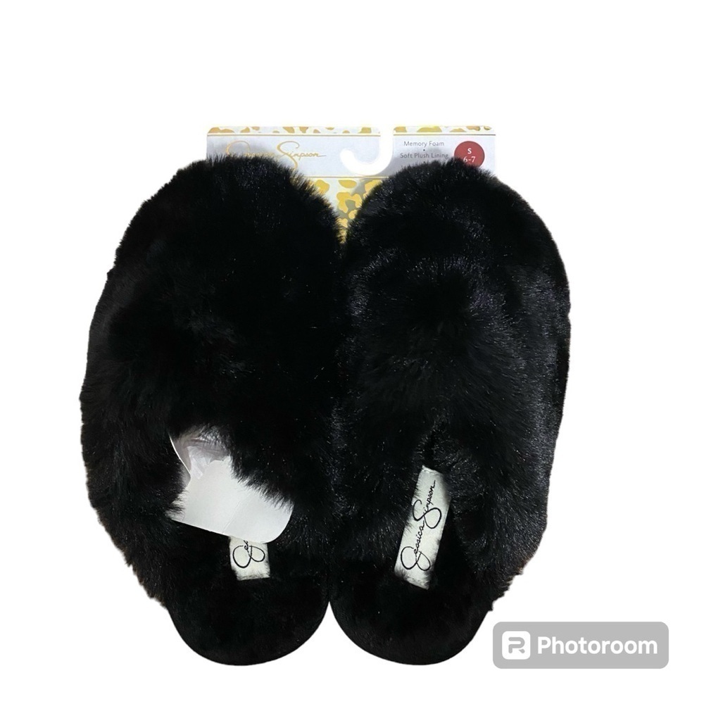 Jessica Simpson Slippers NEW Small 6-7 Memory Foam Fur Women’s